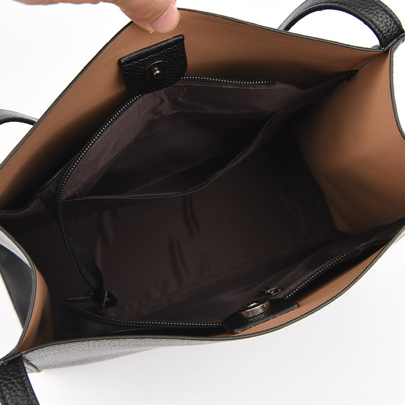 Women's Elegant Shoulder Bag with Spacious Everyday Interior