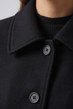 Women's Single-Breasted Trench Coat, Button-Front in Black, detail