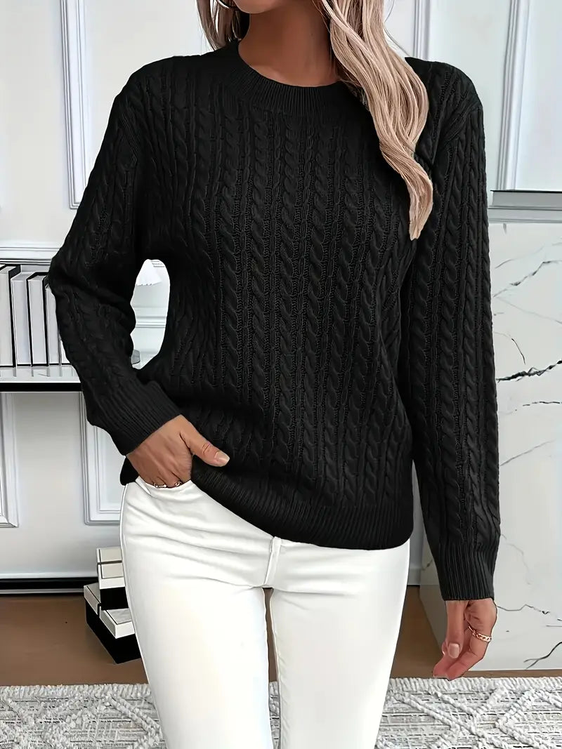 Cable knit crew neck sweater in black