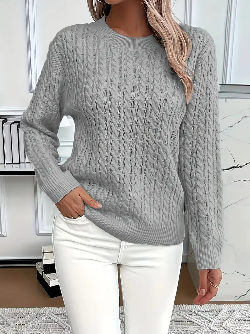 Cable knit crew neck sweater in grey