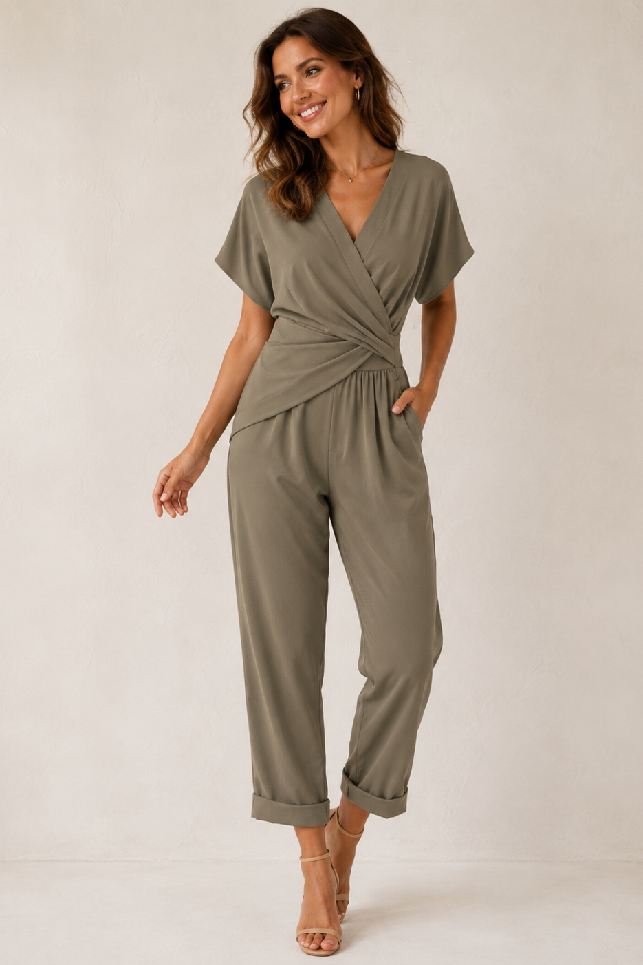 Women's short-sleeve jumpsuit brown