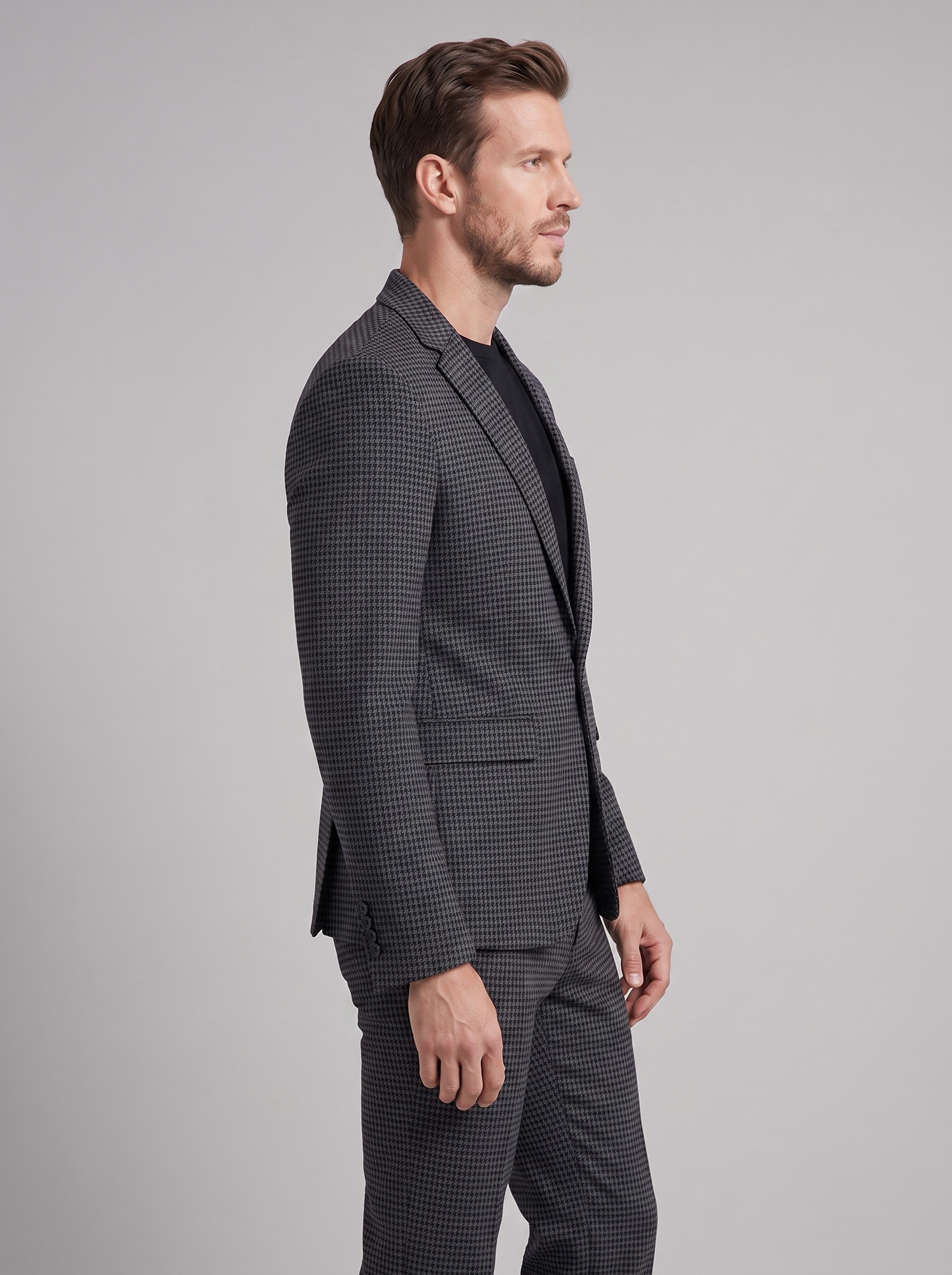 Men's tailored checked suit