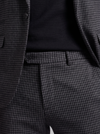 Men's tailored checked suit