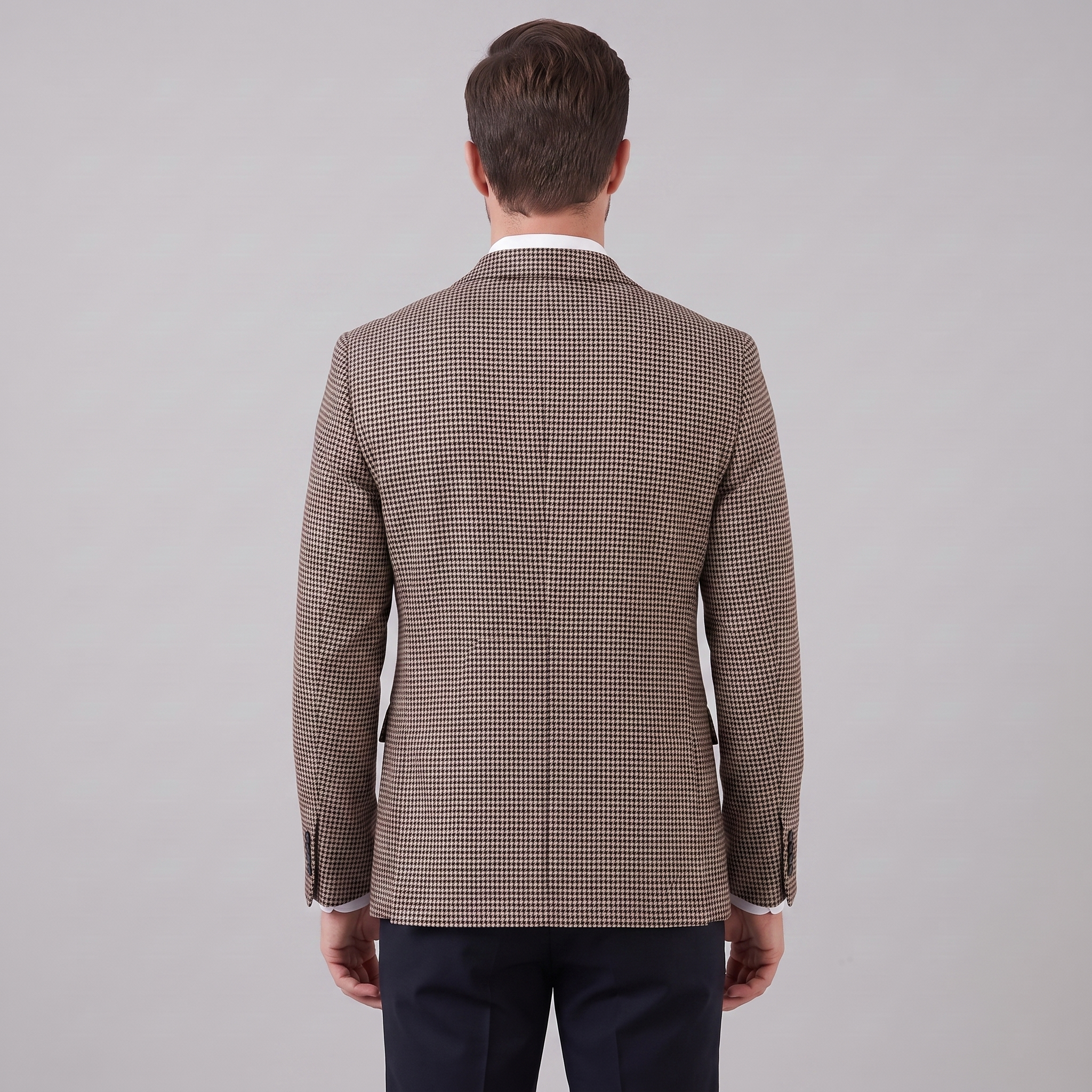 Men's tailored checked suit