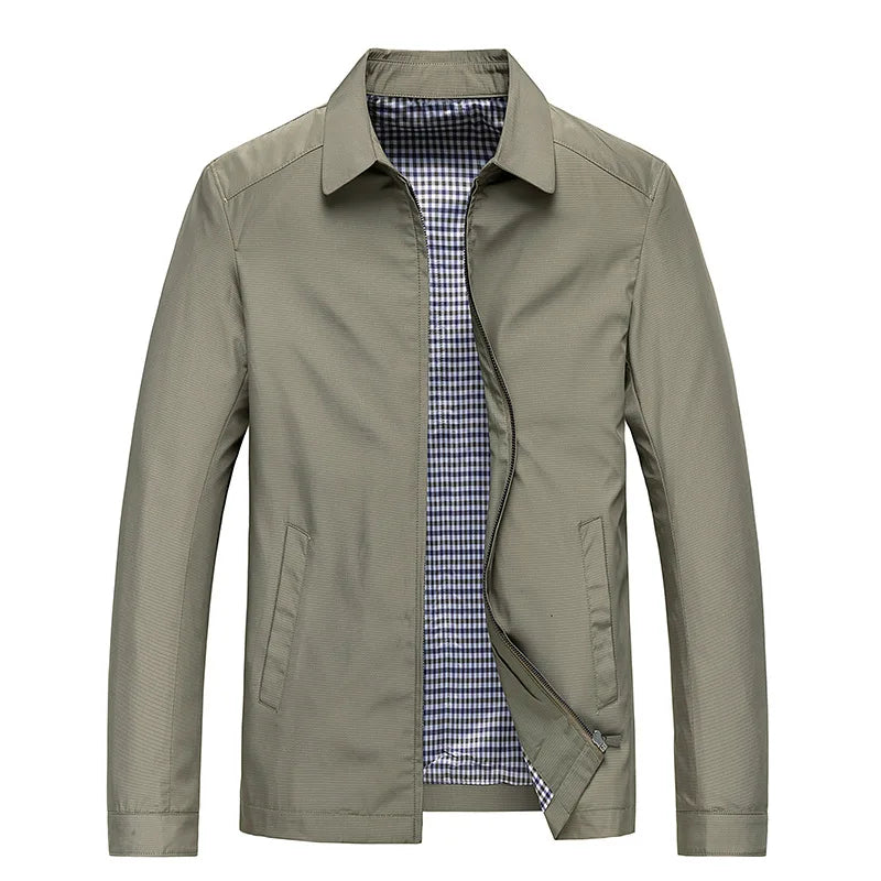 Lightweight water-repellent jacket collar and zip detail