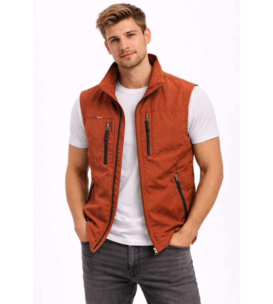 Men's zip bodywarmer with stand-up collar in Red