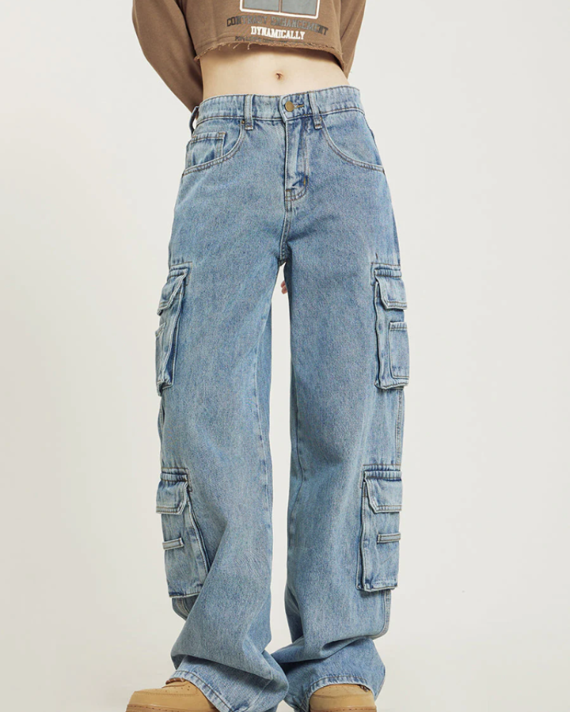 Women's baggy wide-leg cargo jeans back view